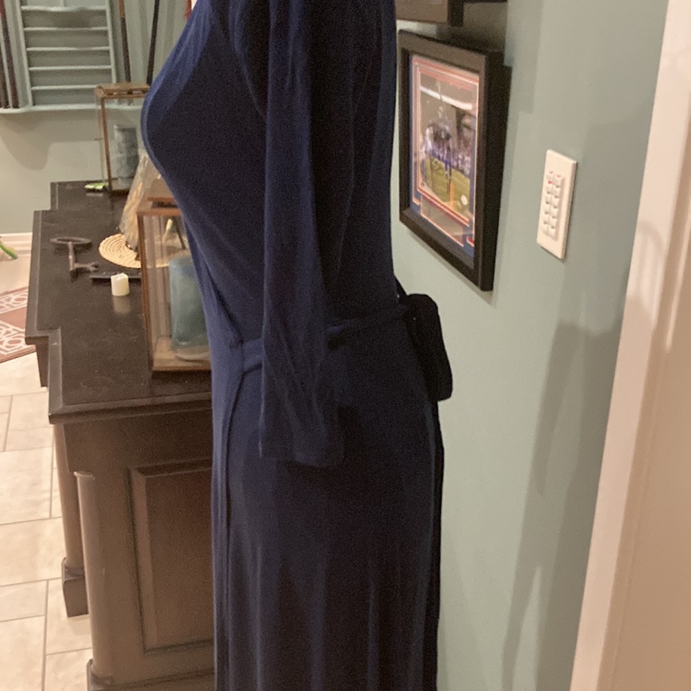 Dress - Picture 3 of 7